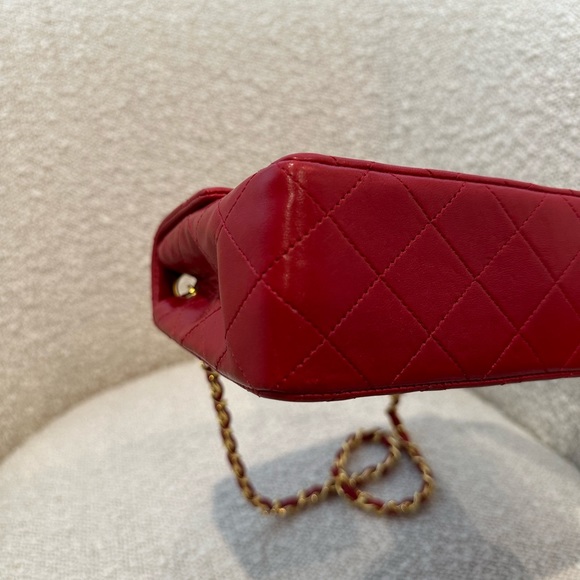 Vintage Chanel Square Mini Quilted Lambskin with 24k Hardware - Picture 8 of 14